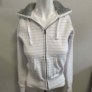 Bluenotes White Hoodie with Gray Fur Hood